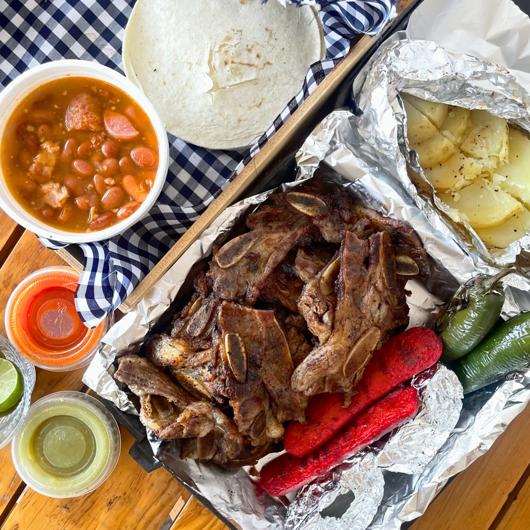 FAMILIAR DE COSTILLAS